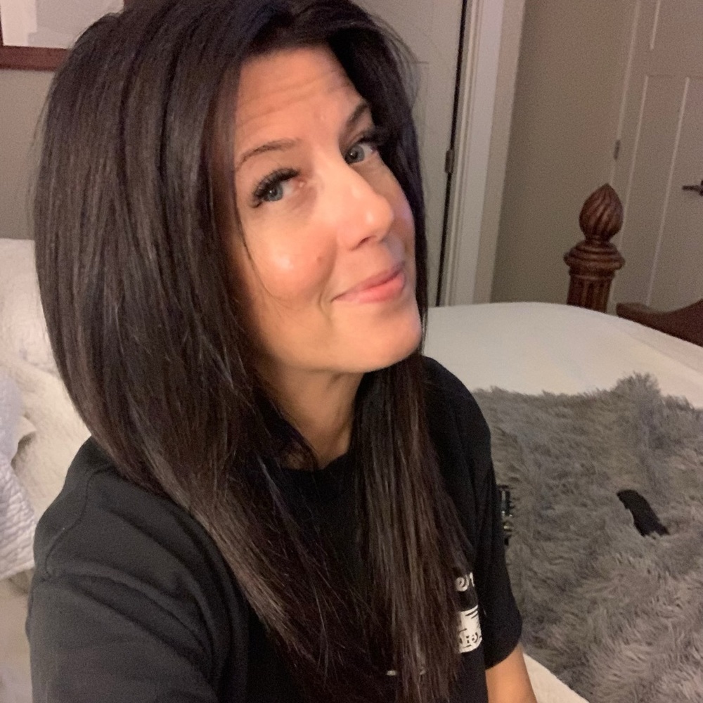 Hello Fellow Posher’s! I’m Jodi & welcome to my closet.